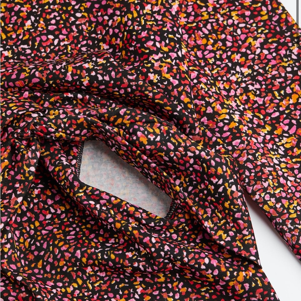 NWT H&M Women’s MAMA Maternity Colorful Speckled KNOT-DETAIL NURSING DRESS - Picture 3 of 16